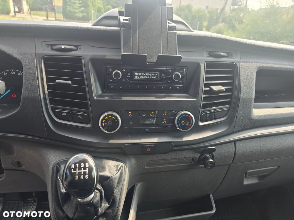 Ford transit - 13