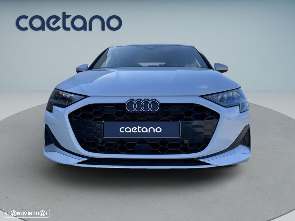 Audi A3 Sportback 30 TFSI Advanced S tronic — photo 2
