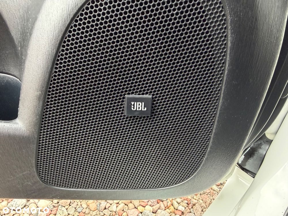 Toyota Prius - 26
