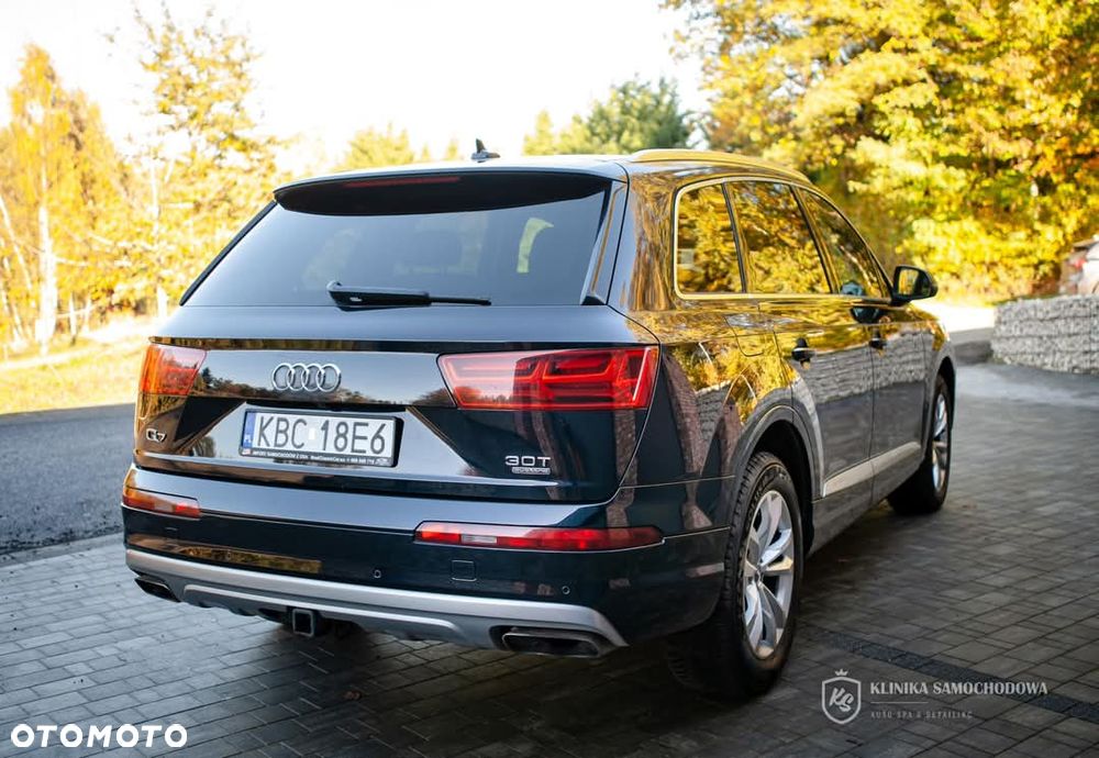 Audi Q7 3.0 TFSI Quattro Tiptr - 5