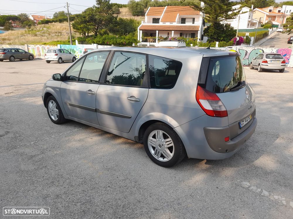 Renault Grand Scénic 1.5 dCi Dynamique Luxe - 3