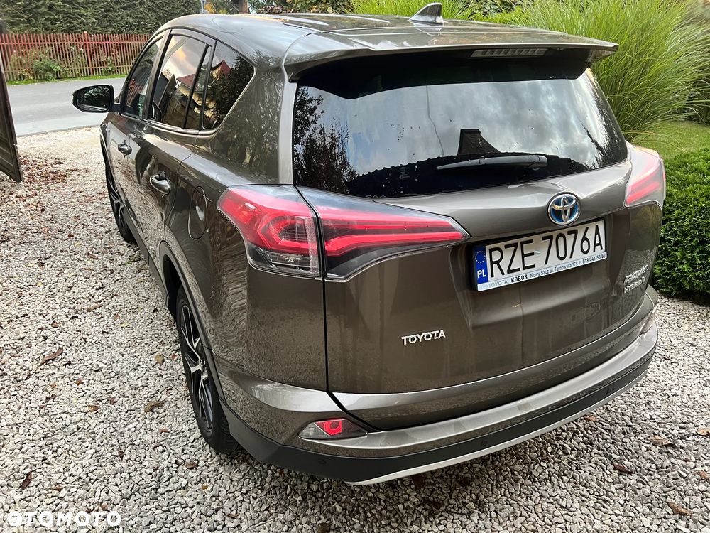 Toyota RAV4 Hybrid Selection 4x2 - 4