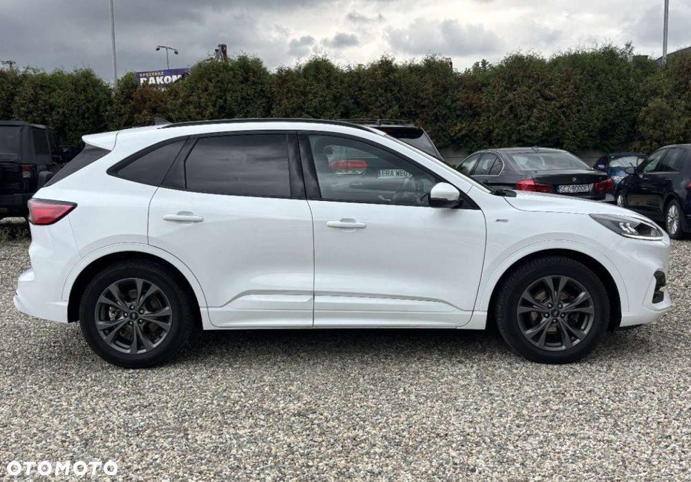 Ford Kuga - 8