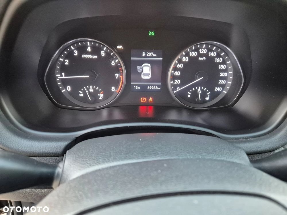 Hyundai i30 1.5 DPI Classic + - 18