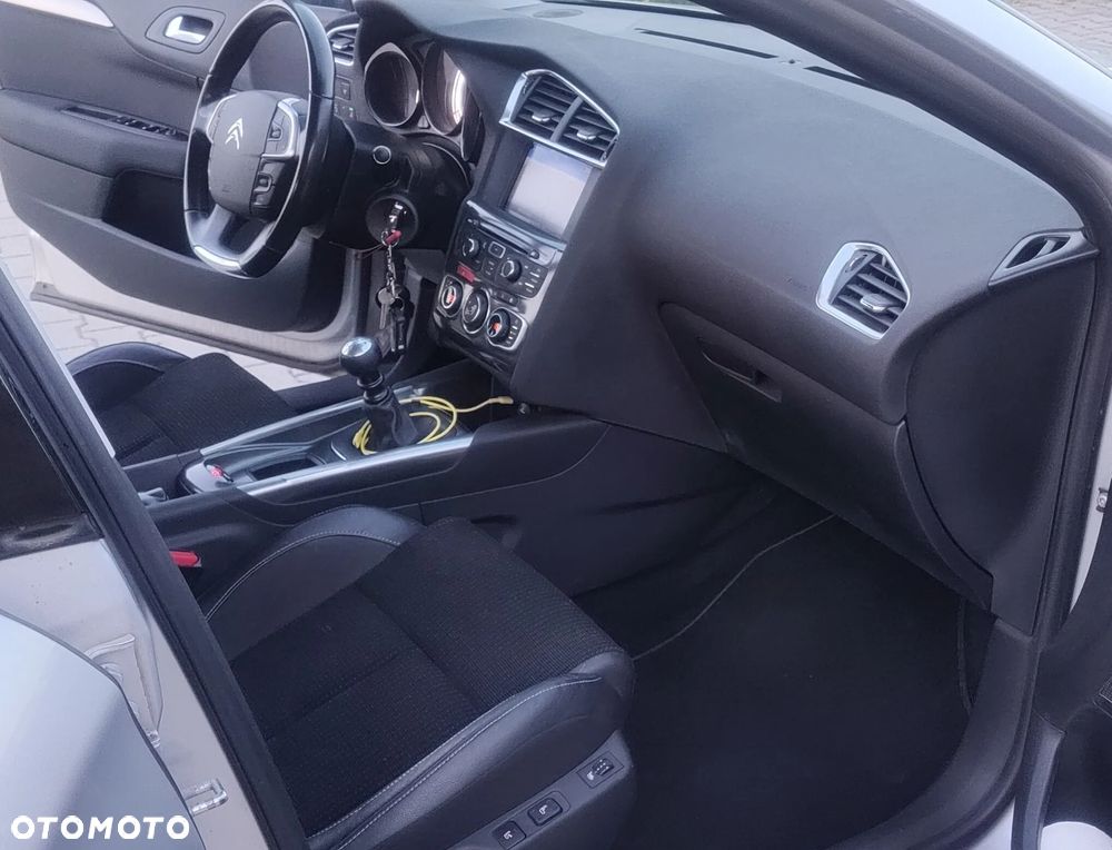 Citroën C4 HDi 150 Exclusive - 11