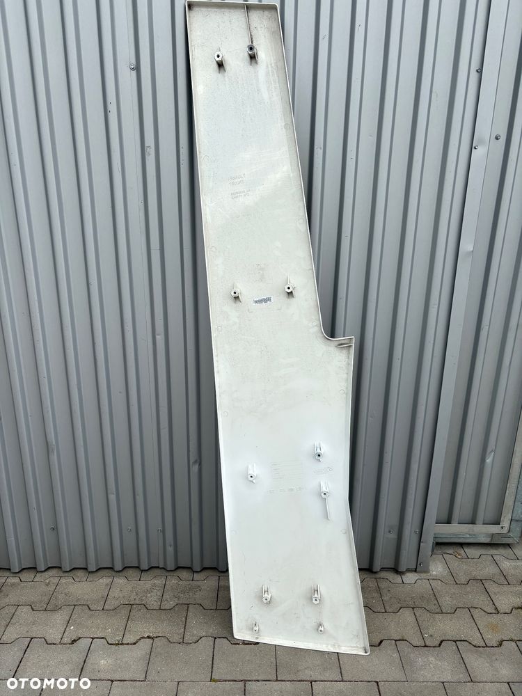 Spoiler zakabinowy Renault T Range Gama owiewka spojler lotka - 2