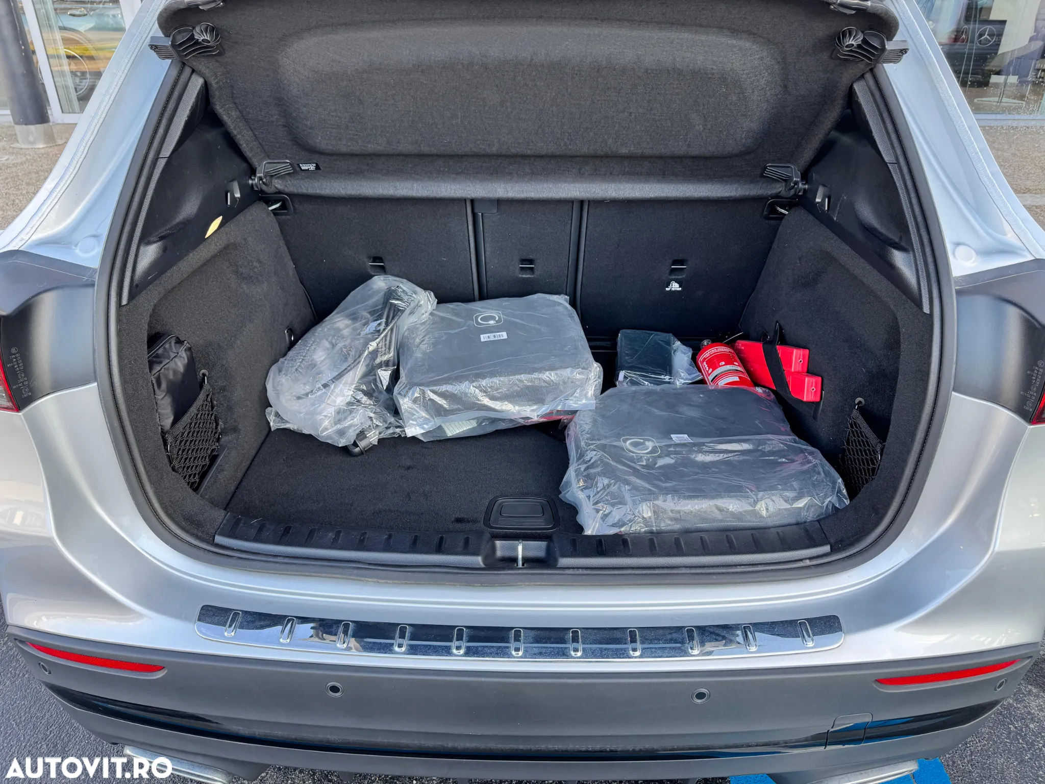 Mercedes-Benz GLA 250 e - 23
