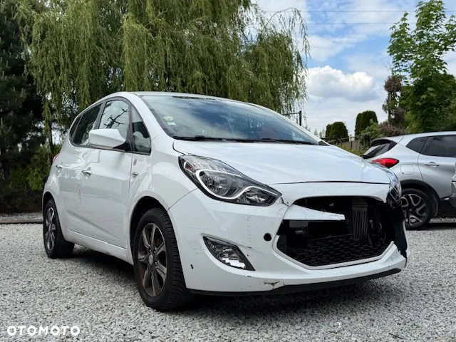 Hyundai ix20 1.6 CRDi blue Trend - 12