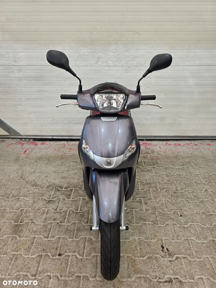 Peugeot Tweet - 22