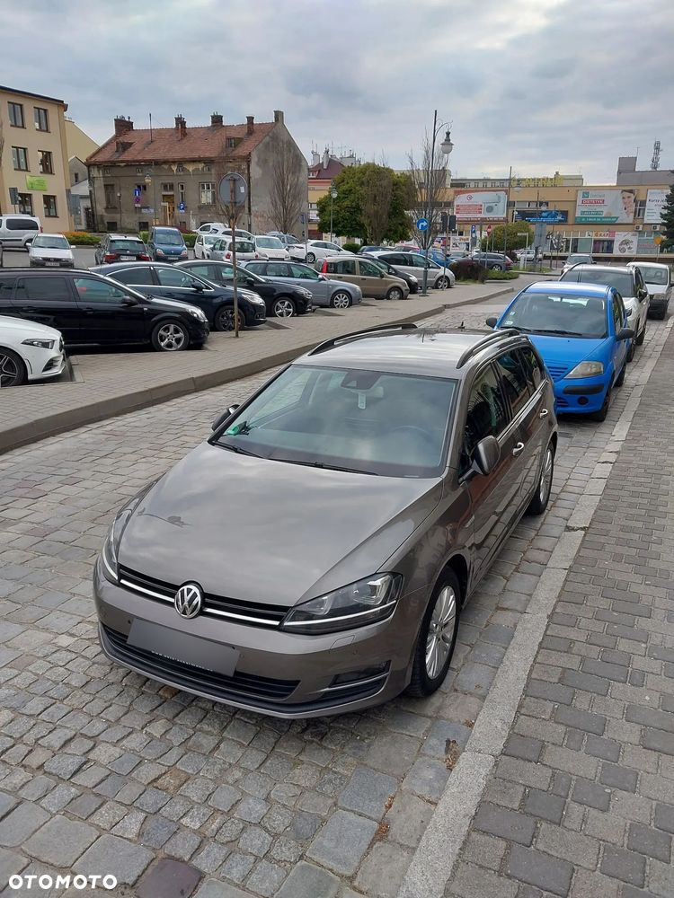 Volkswagen Golf 2.0 TDI (BlueMotion Technology) DSG Comfortline - 23