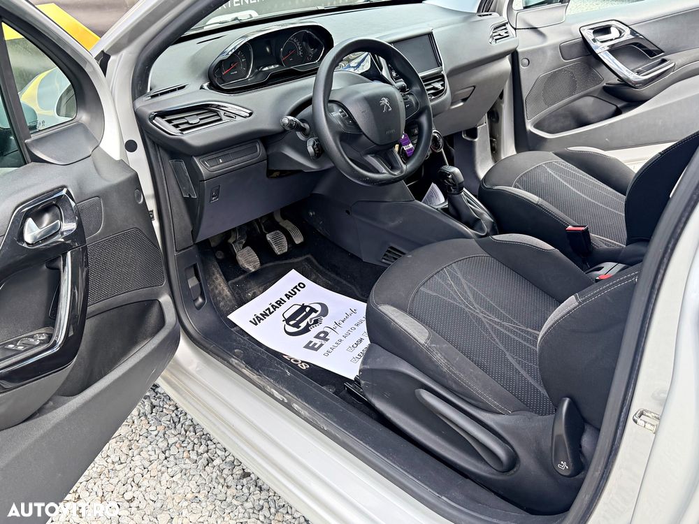Peugeot 208 PureTech 110 Stop & Start Active - 6