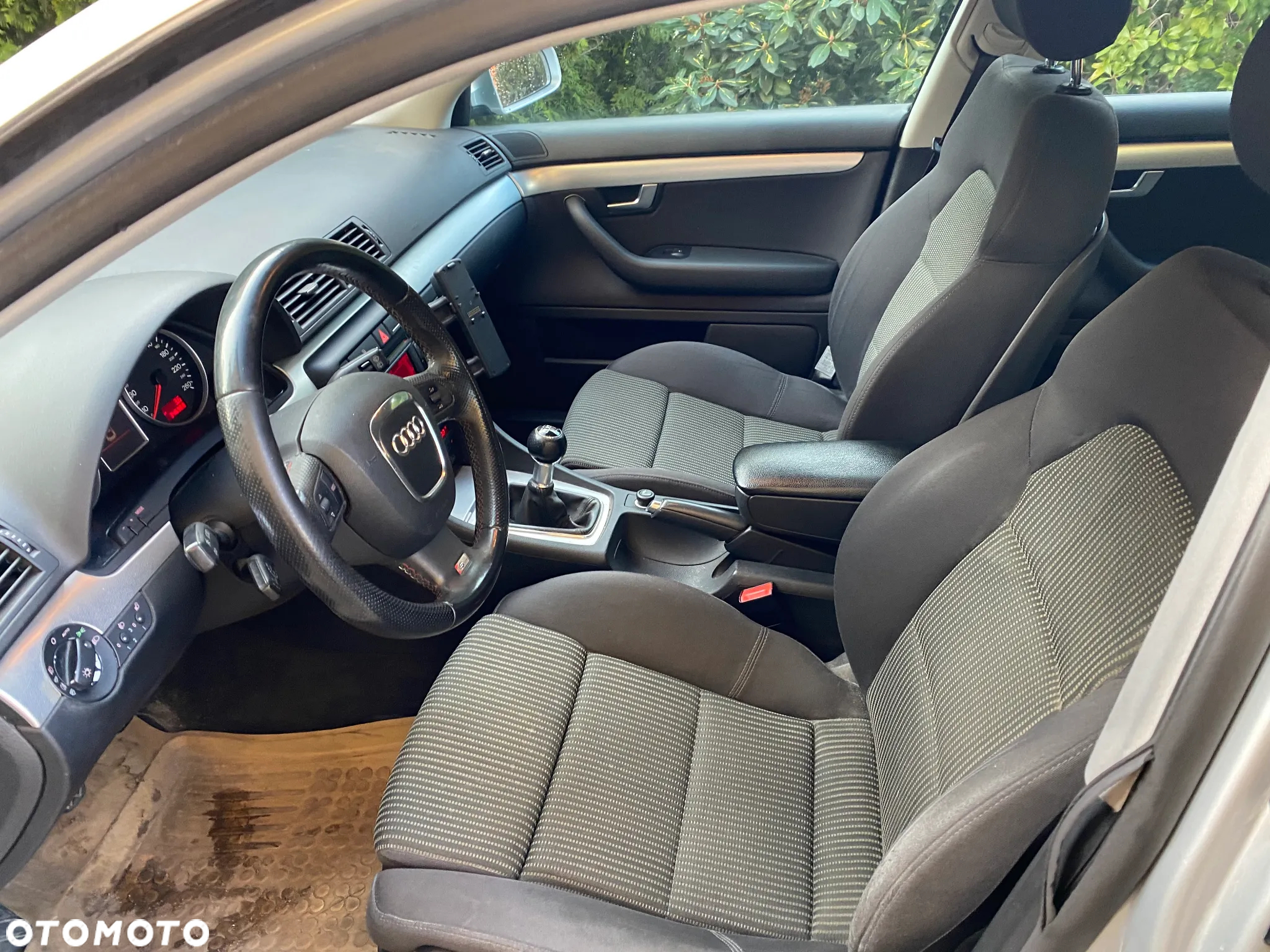 Audi A4 Avant 2.0 TDI - 6