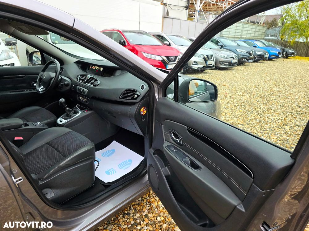 Renault Grand Scenic 1.6 dCi Energy Privilege - 13