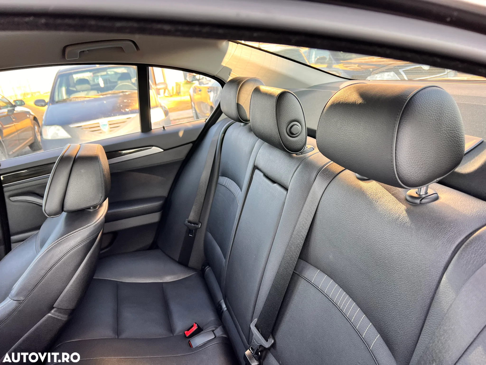 BMW Seria 5 520d Efficient Dynamics Edition Aut. Luxury Line - 13