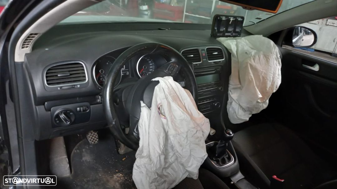 Eixo traseiro VW Golf VI Variant 1.6 tdi 105cv CAY CAYC de 2010 - 7