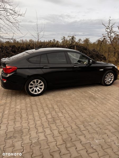 BMW Seria 5 530d xDrive - 3