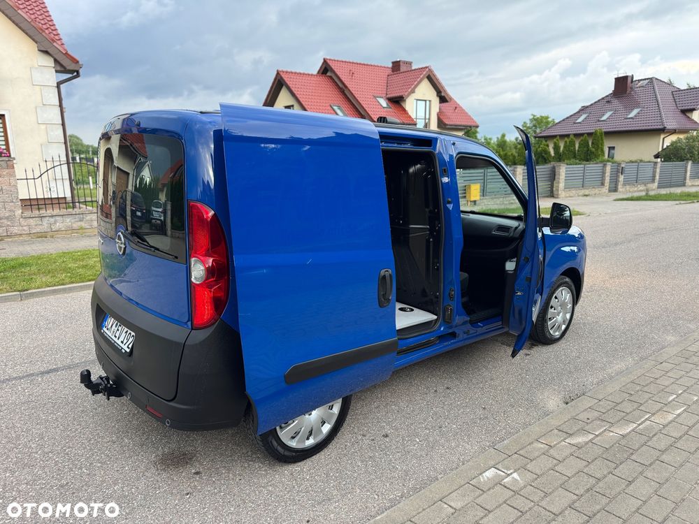 Opel Combo - 36