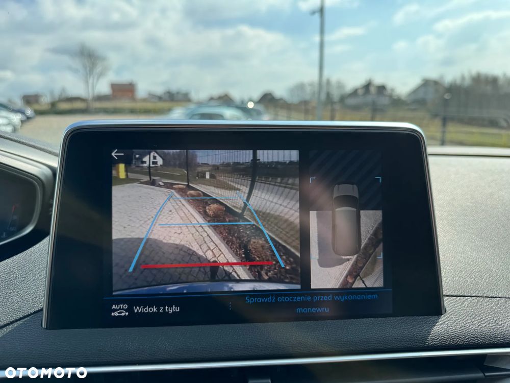 Peugeot 5008 BlueHDi 120 Allure - 25