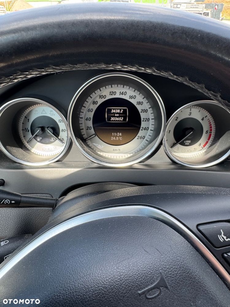 Mercedes-Benz Klasa C 220 CDI Avantgarde - 8