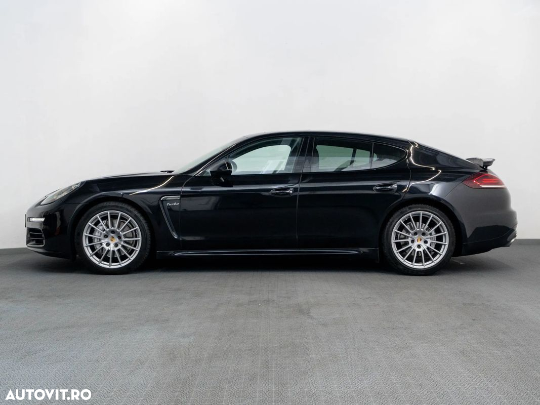 Porsche Panamera - 2