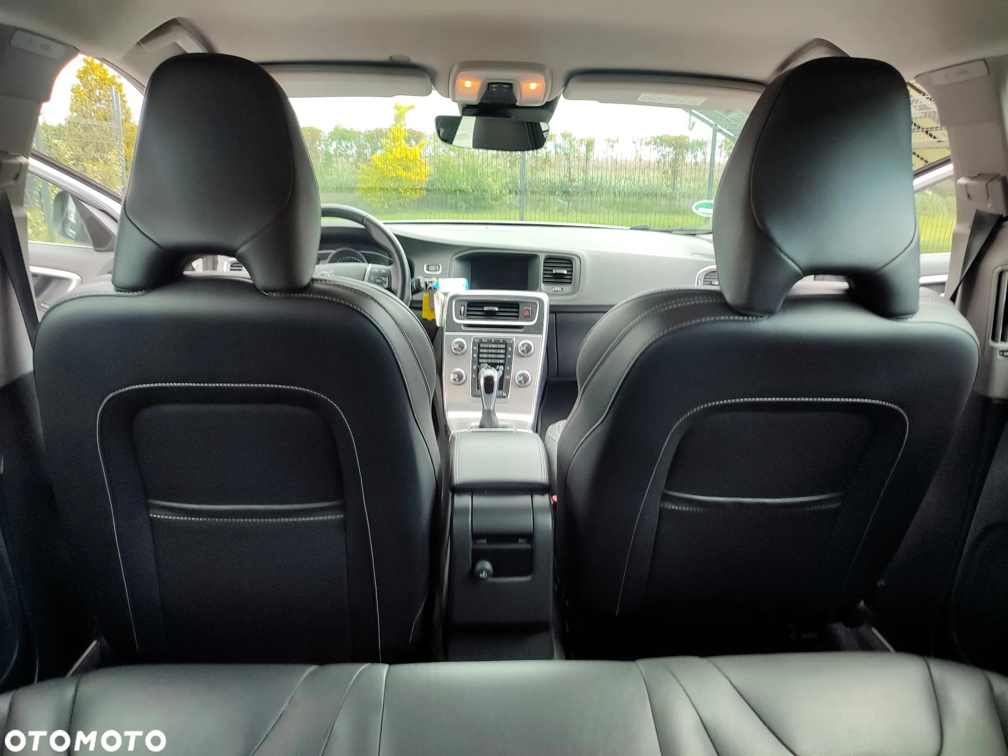 Volvo V60 D3 Momentum - 24
