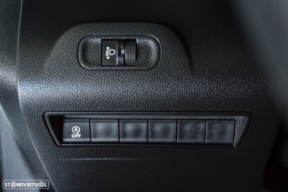 Toyota Proace City 1.5D L2 Comfort 3L - 26