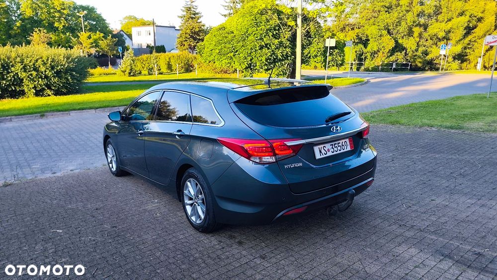 Hyundai i40 Kombi 1.7 CRDi Premium - 6