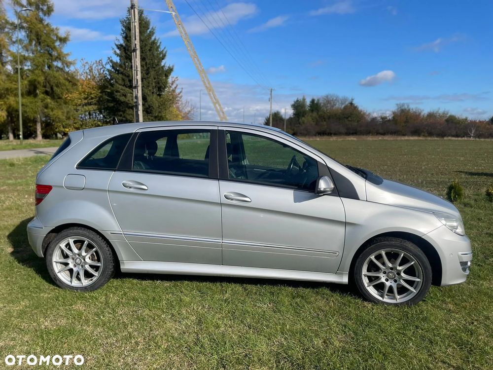Mercedes-Benz Klasa B 180 CDI - 2