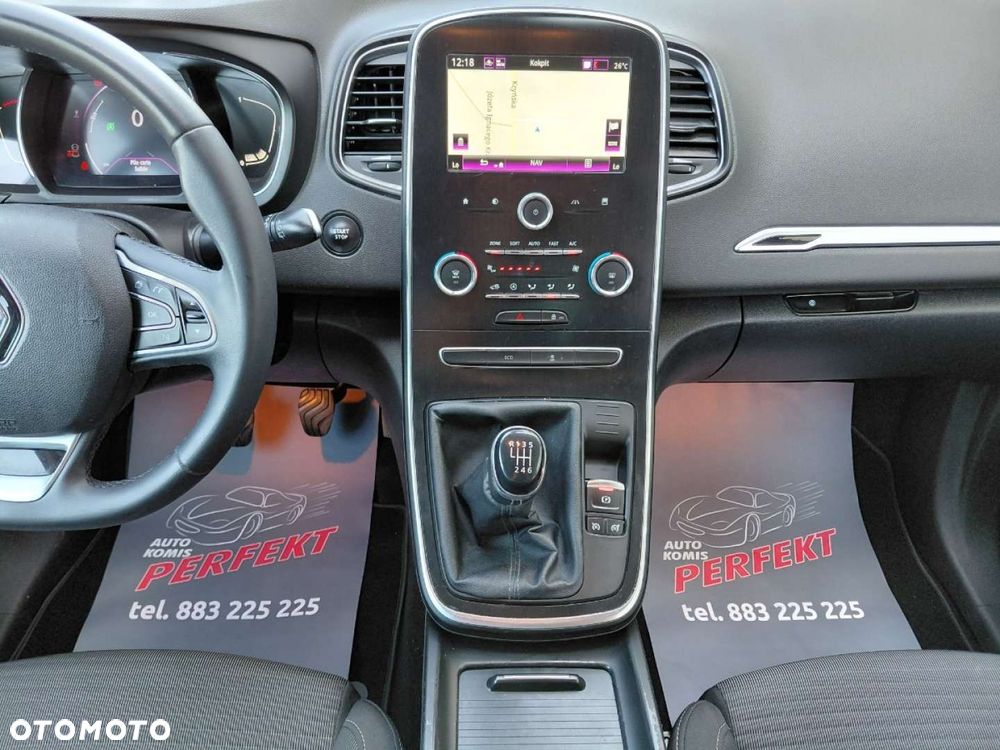 Renault Scenic - 19