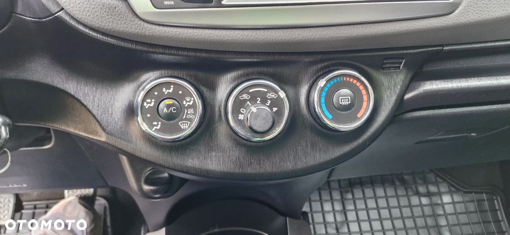 Toyota Yaris 1.33 VVT-i - 29