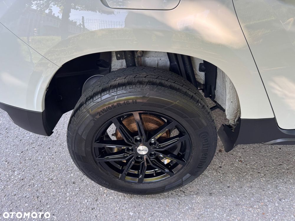 Dacia Duster 1.3 TCe FAP Techroad 4WD - 38