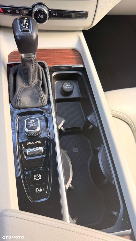 Volvo XC 60 D4 Inscription - 3