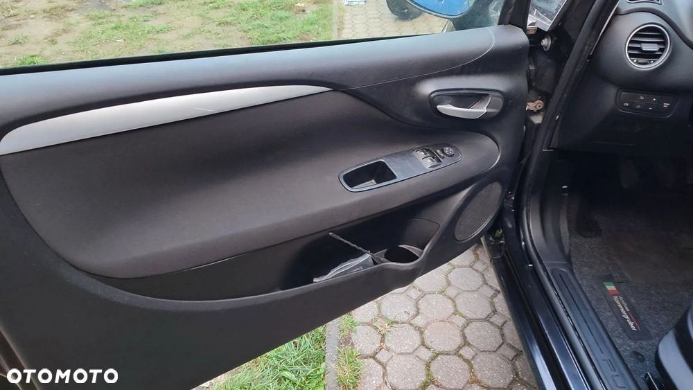 Fiat Punto Evo 1.2 8V Lounge - 35