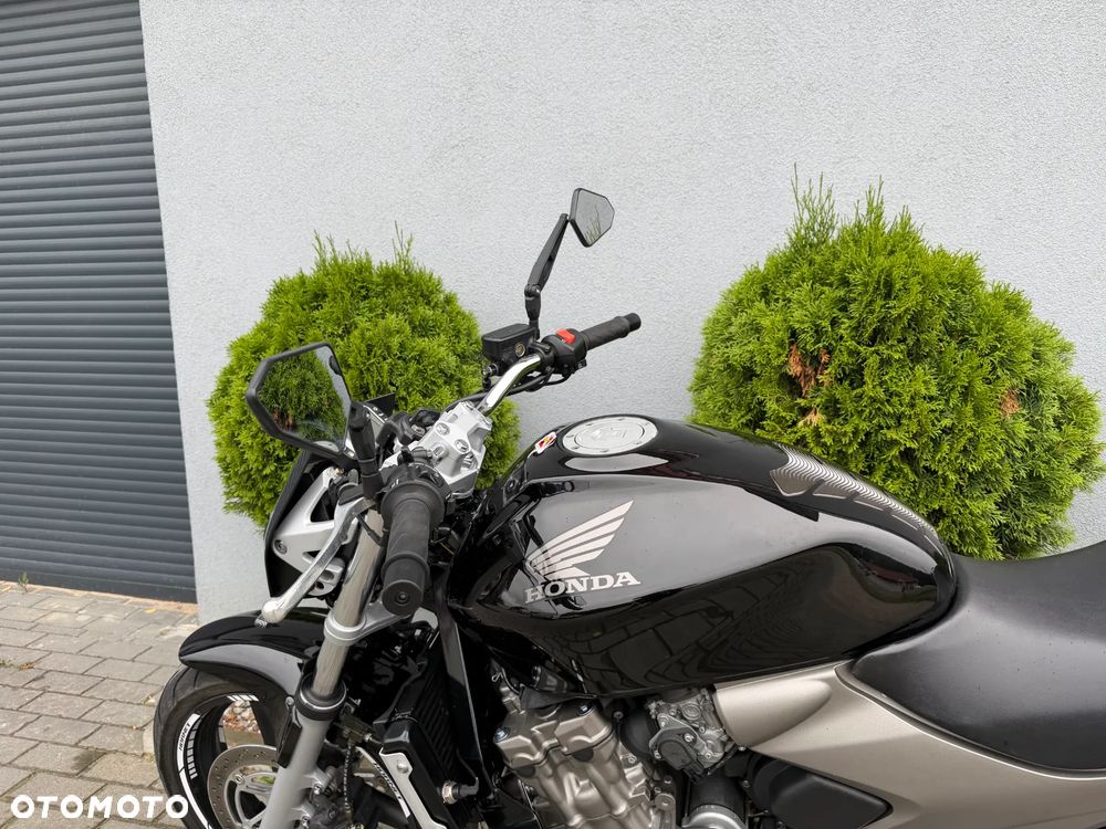 Honda Hornet - 33
