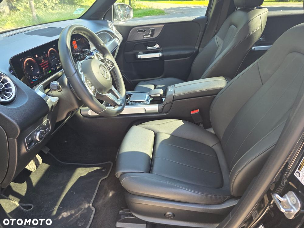 Mercedes-Benz EQB 300 4Matic Electric Art - 24