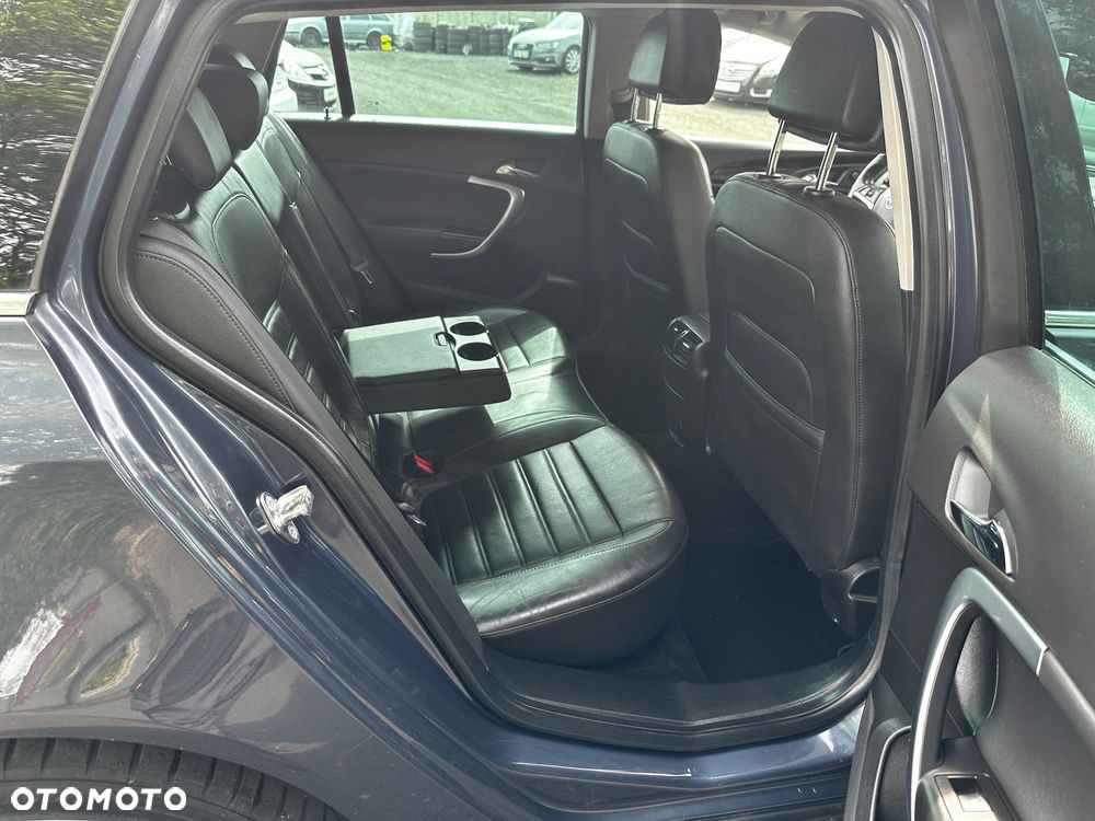 Opel Insignia 1.6 Turbo Cosmo - 17