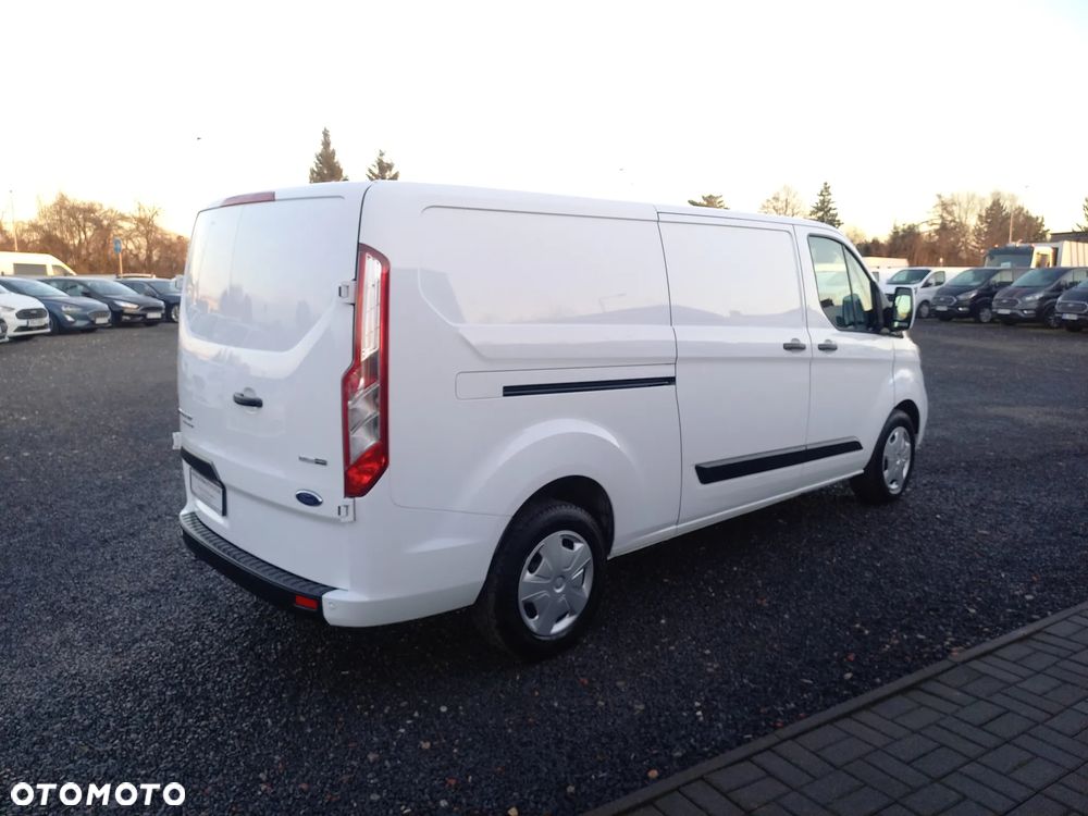 Ford Transit Custom - 10