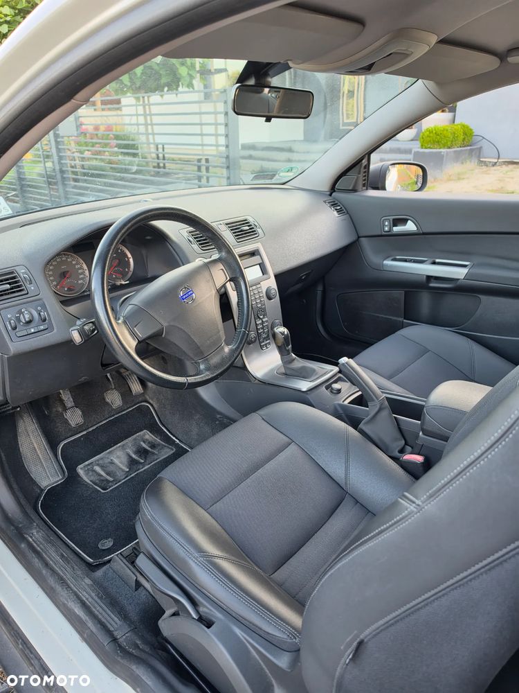 Volvo C30 1.6D - 12