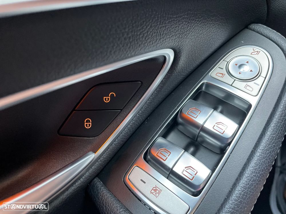 Mercedes-Benz C 220 d AMG Line - 25