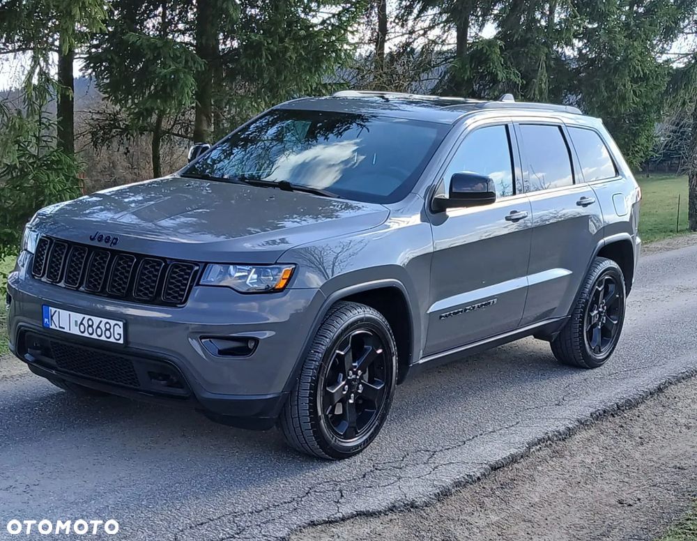 Jeep Grand Cherokee - 8