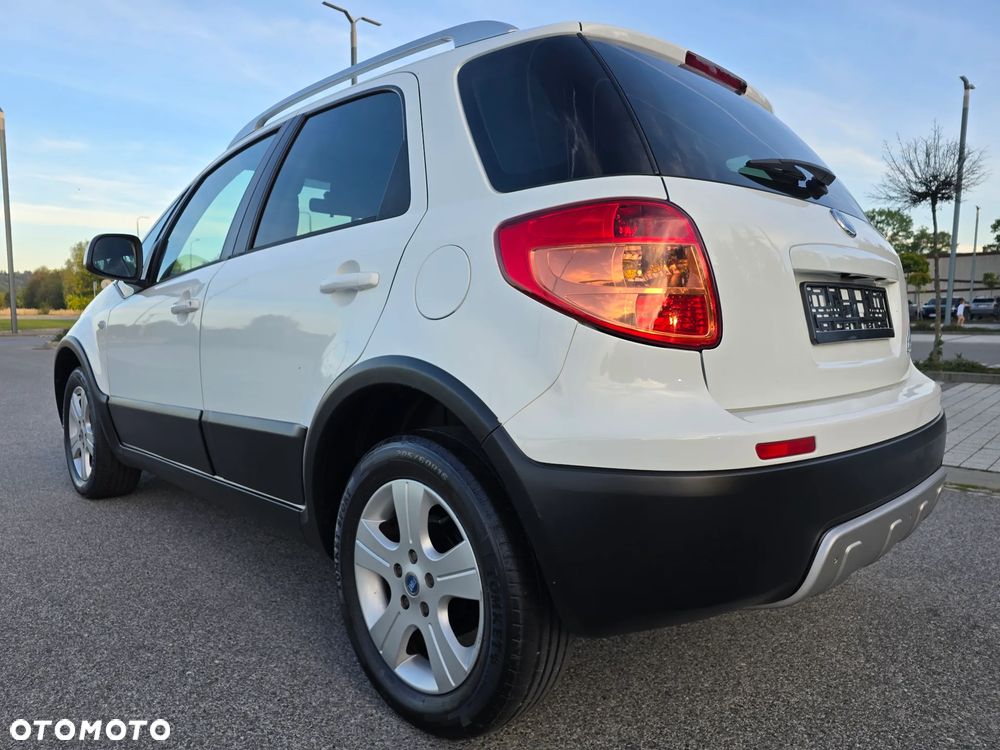 Fiat Sedici 1.6 16V 4x4 Luxury - 38