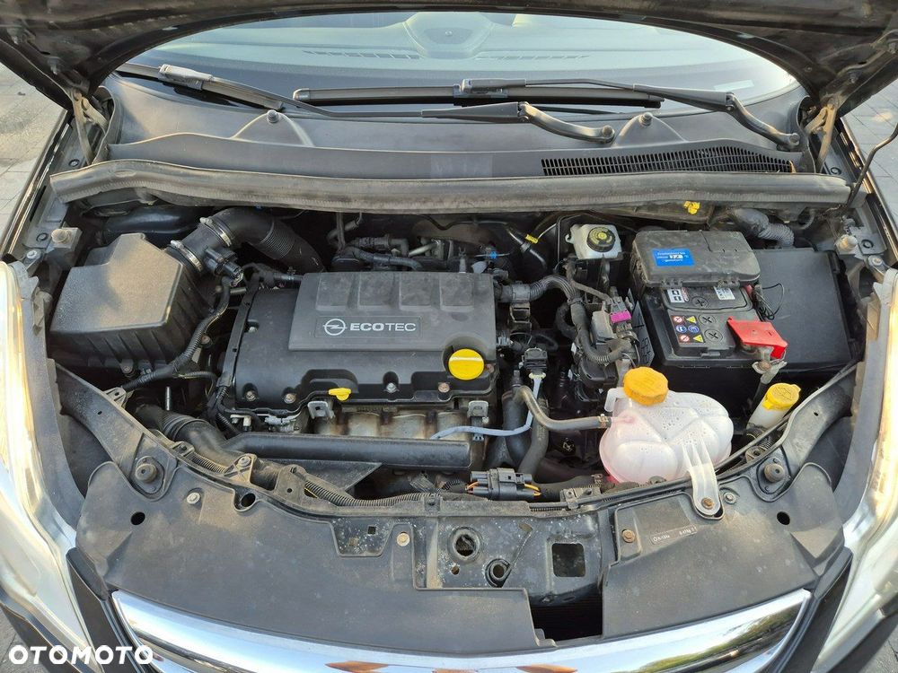 Opel Corsa 1.4 16V 150 Jahre - 10