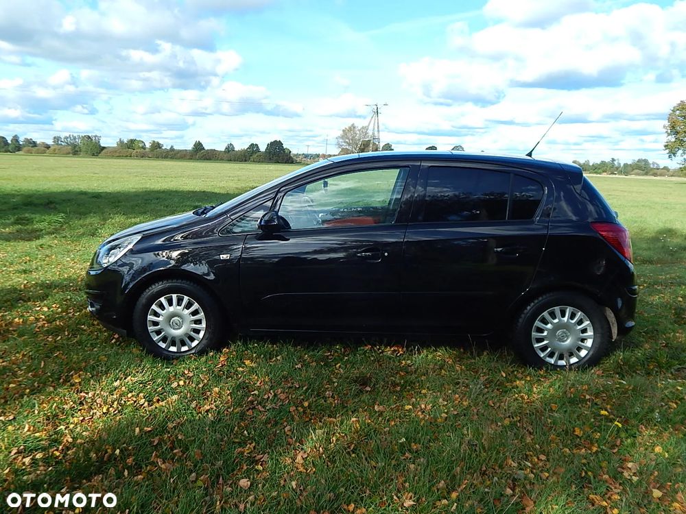 Opel Corsa 1.4 16V Cosmo - 6