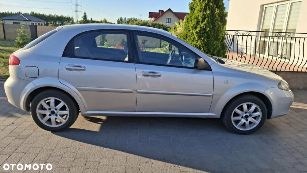 Chevrolet Lacetti 1.4 SE / Star (klm) - 2
