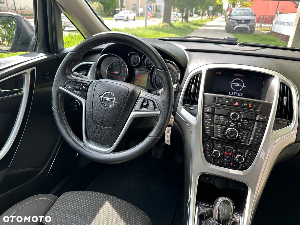 Opel Astra 1.4 Turbo Innovation - 17