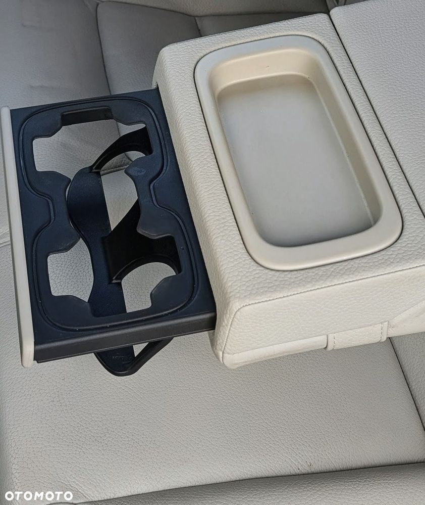 Volvo XC 60 B5 D AWD Inscription - 14