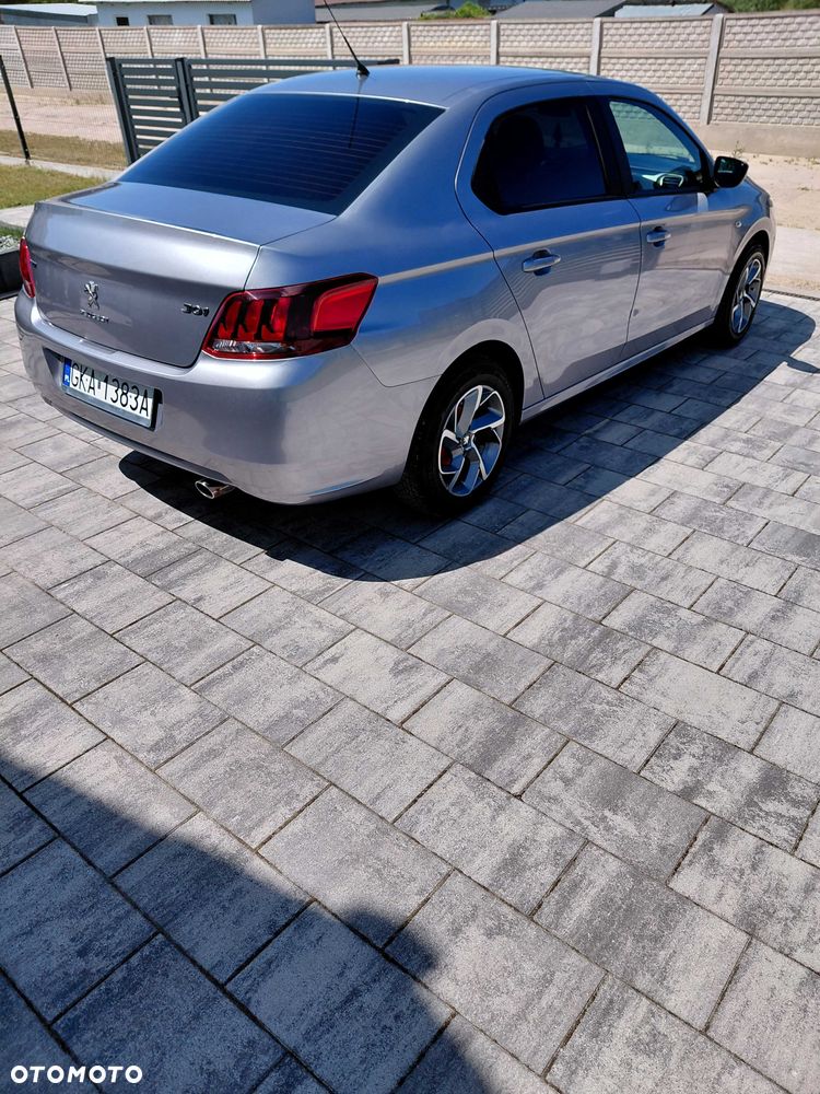 Peugeot 301 - 2