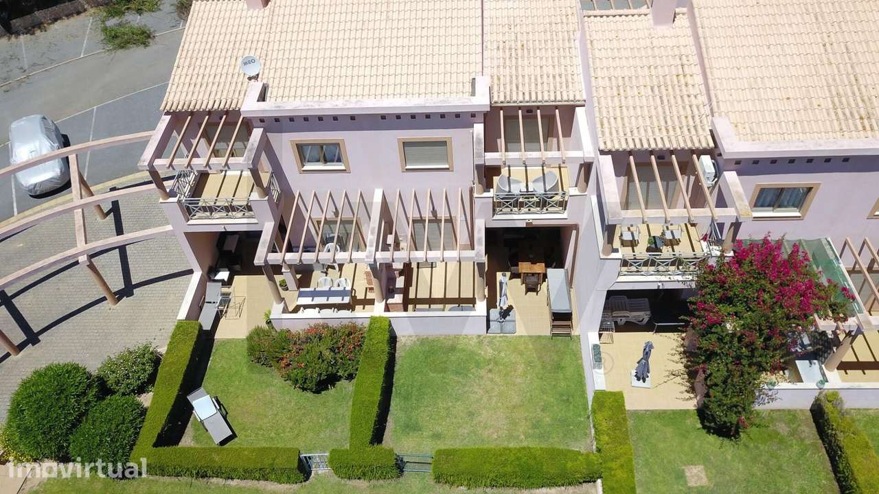 Moradia T2 em condomínio de excelência na Balaia - Grande imagem: 5/32