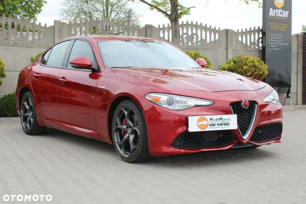 Alfa Romeo Giulia 2.0 Turbo 16V AT8-Q4 Veloce Ti