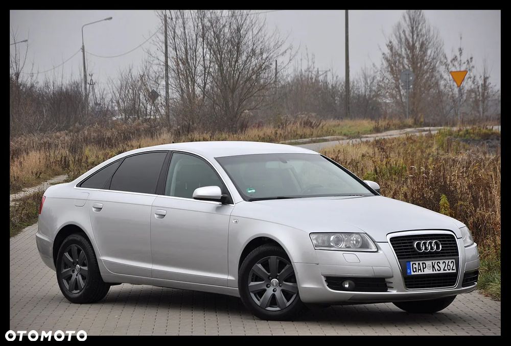Audi A6 Limousine 2.4 - 2